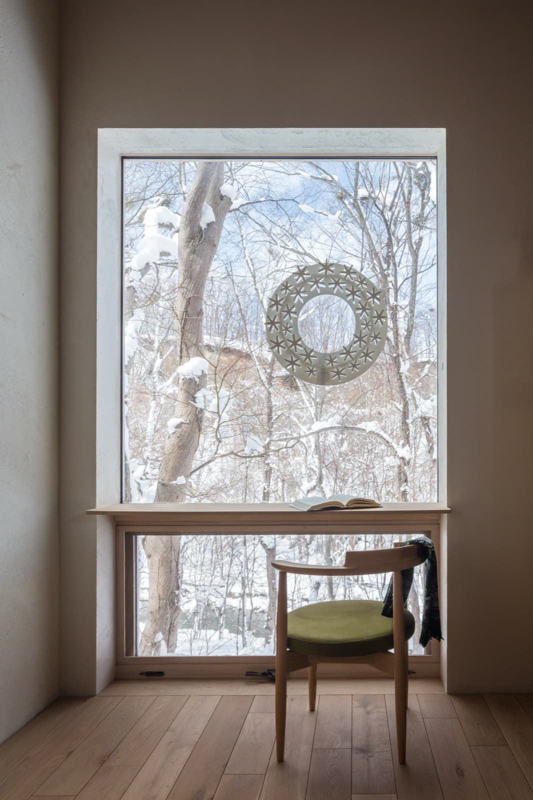 paper wreath : Edition Line
